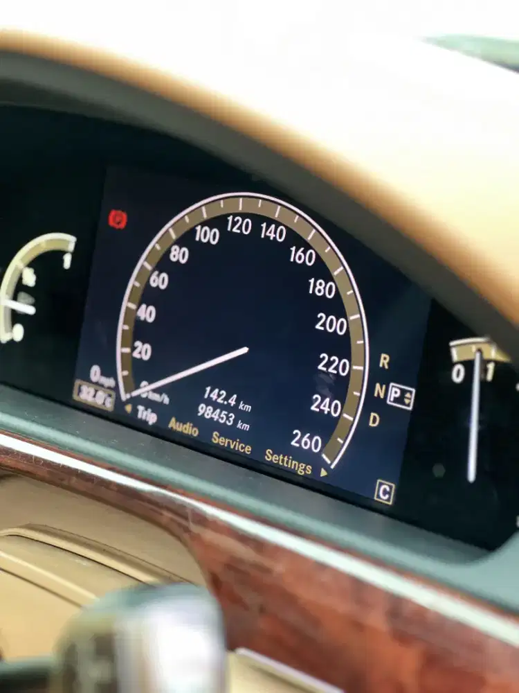 MERCEDES BENZ S350L W221 THN 2008 GOOD CONDITION