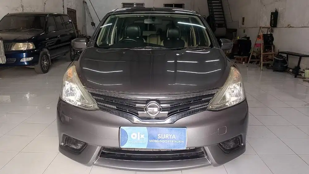 Nissan Grand Livina Sv at 2015 Istimewa Km 100rb Tgn1#SURYA MOBILINDO