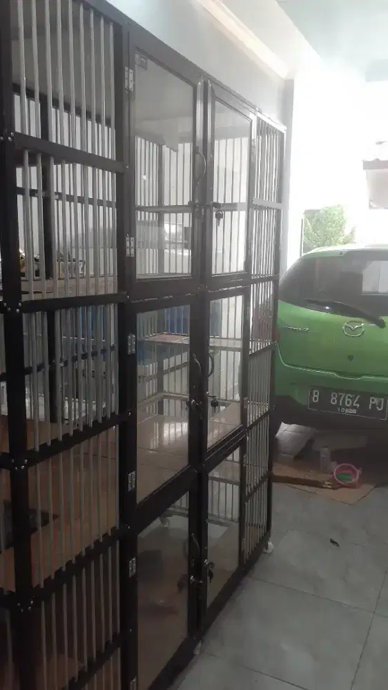 Kandang kucing 6 pintu