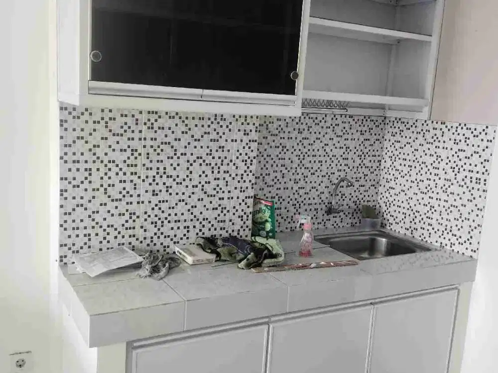 Disewakan Apartemen Puncak Dharmahusada tower B Lantai 23 dengan 2 BR