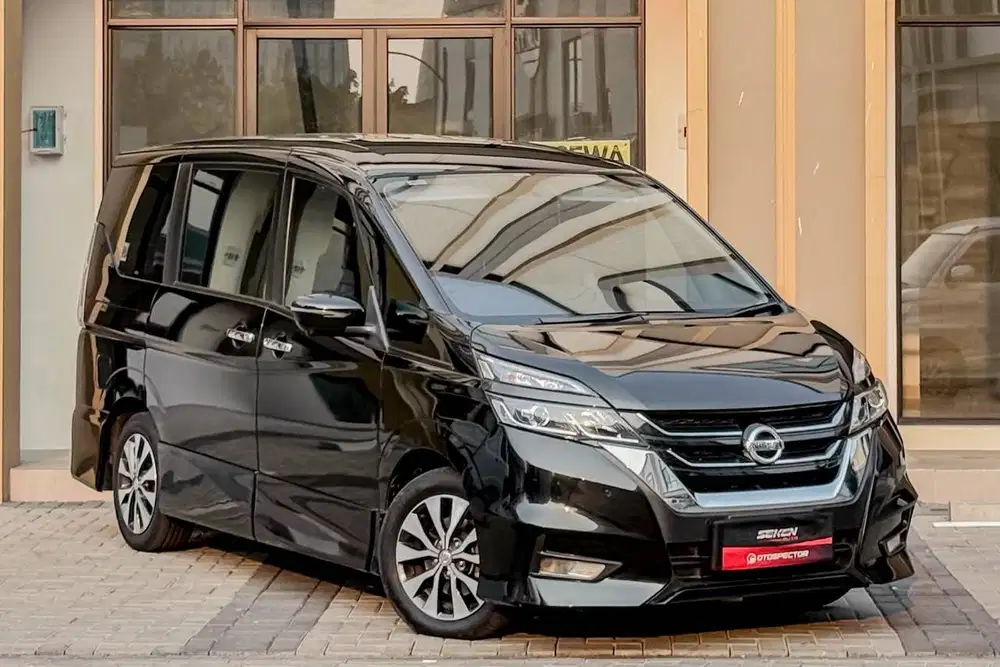 Nissan Serena HWS 2.0 HighWay Star Highwaystar AT Matic 2022 Hitam.