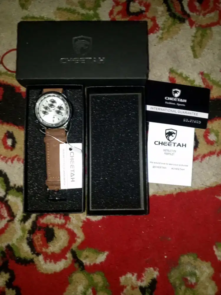 Jual jam tangan original cheetah bole nego lok kapuk jakbar