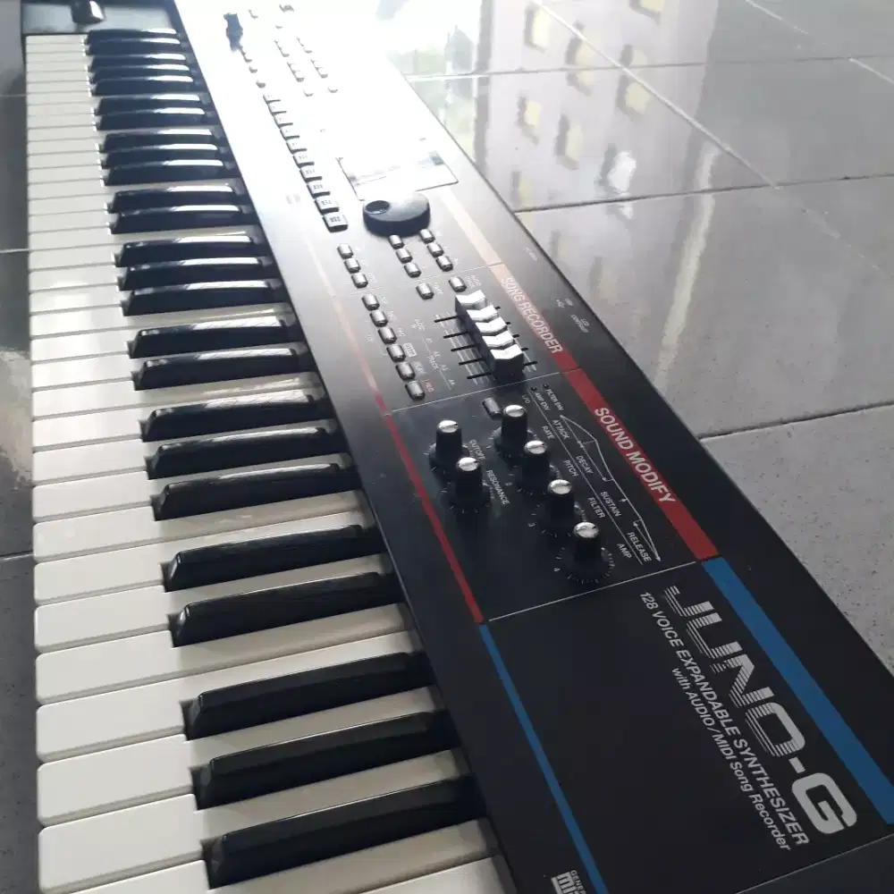 Roland Synth Juno G