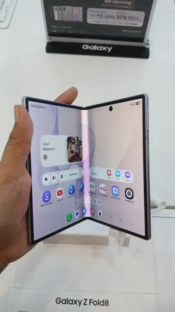 SAMSUNG GALAXY Z FOLD 8
