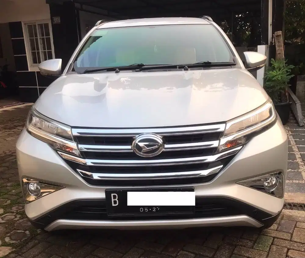 Terios R A/T 2022 Pribadi Tangan 1