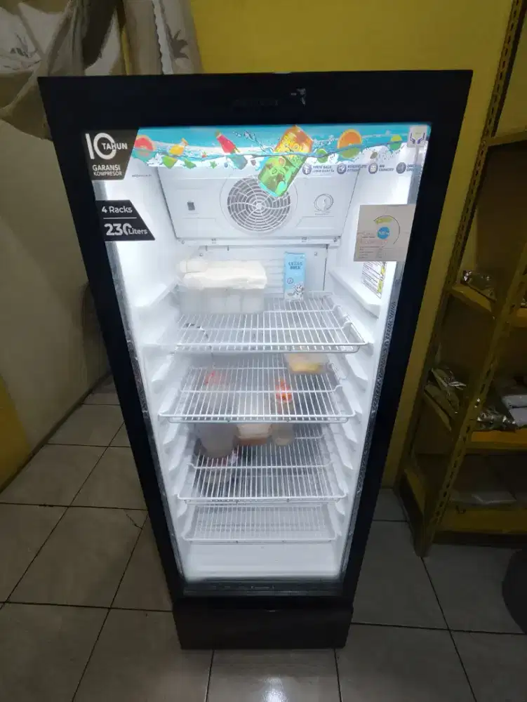 Showcase / Chiller Polytron 230 Liter Sawangan Depok