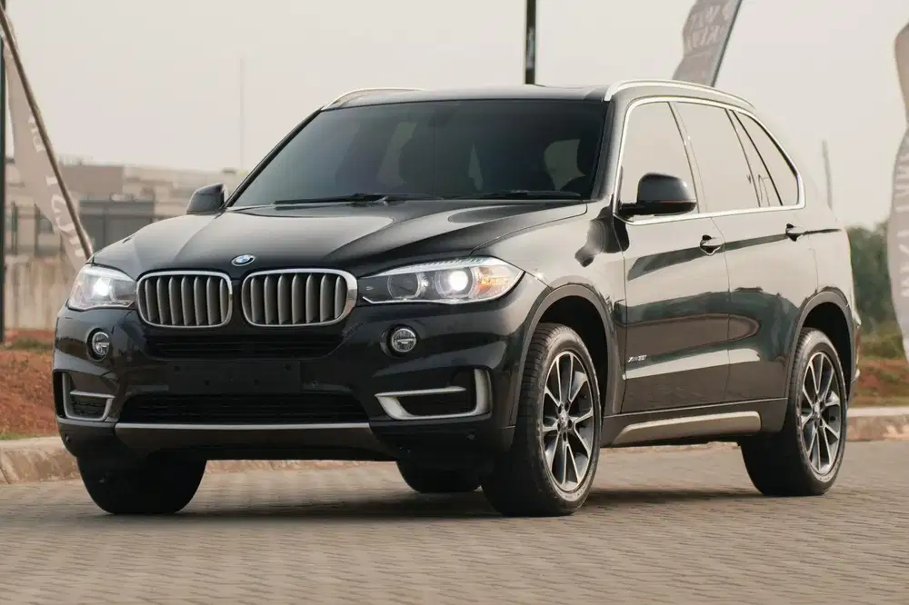 BMW X5 xDrive35i xLine 2018 X1 X3 X7 GLA GLB GLC GLE GLS