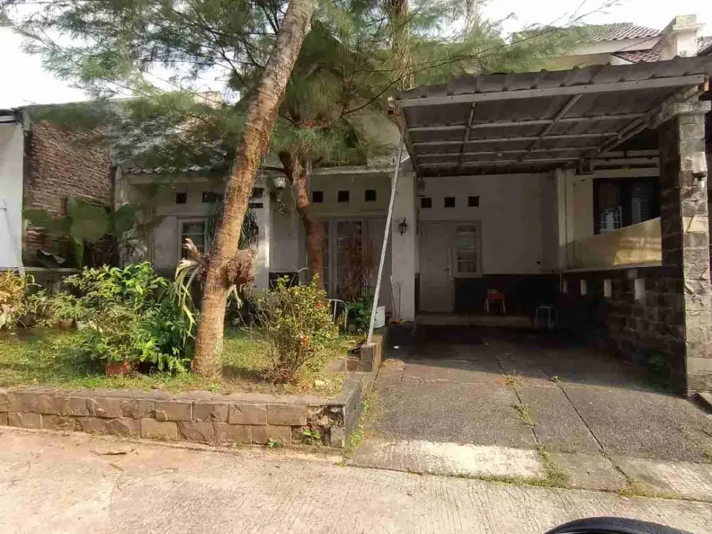 DJUAL 1.5milyar DKONTRAKAN 45jt prtahun 2lantai 5kamar tidur anggrek 3 GDC depok