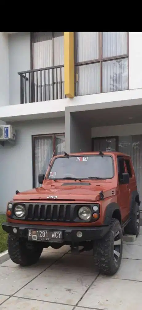 Suzuki Jimny 1981 Bensin