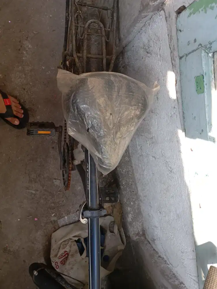 SEPEDA LIPAT BEKAS ODESSY ATX 20