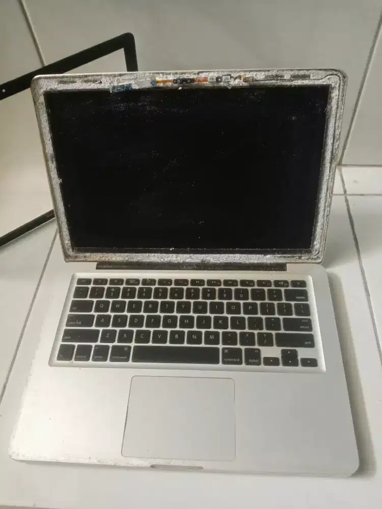 MacBook Pro Laptop Apple Original Matot