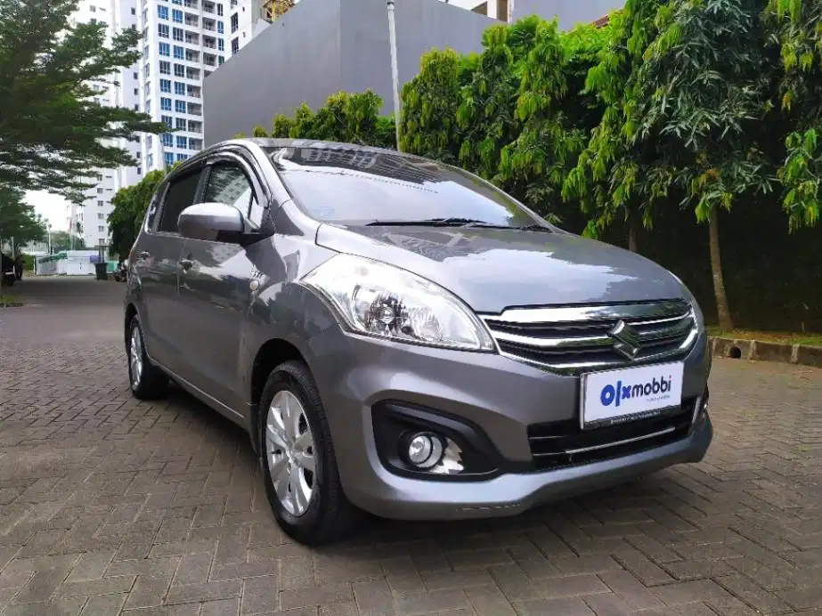 DP MURAH Suzuki Ertiga 1.4 GL Bensin-AT 2018 Abu-Abu CUMEB