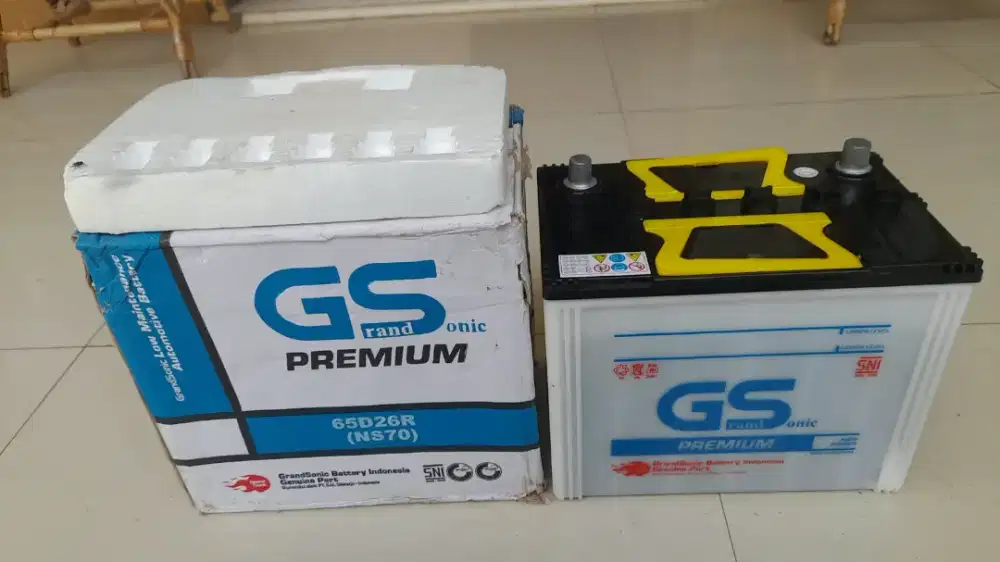 Aki mobil GS basah NS70 12V 65Ah Tropis