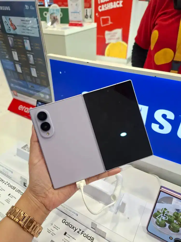 SAMSUNG Z FOLD 8 PROMO INCLUD TABLET