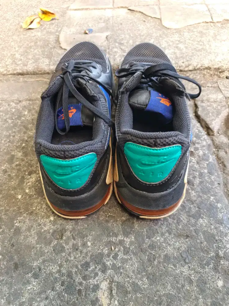 Sepatu Nike Air Max Unisex