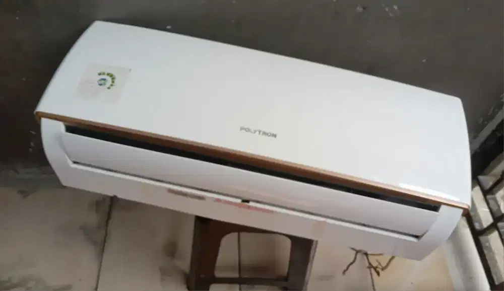 indoor ac Polytron 1/2pk, Jual indoor Nya saja Plus Pasang isi freon.