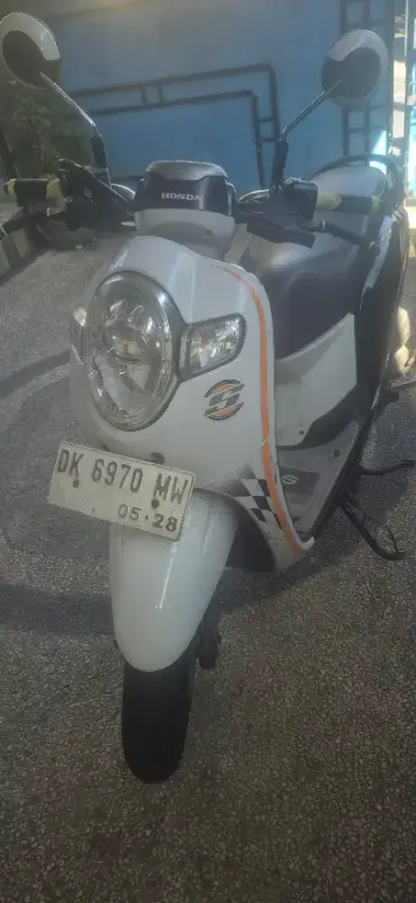Di jual scoopy 2018