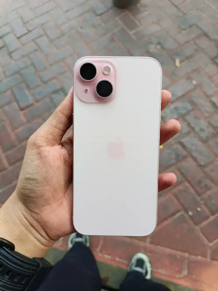 Ipong 15 256gb ibox resmi