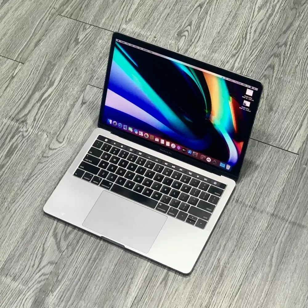 MACBOOK PRO 2019 8GB/128GB MURAH