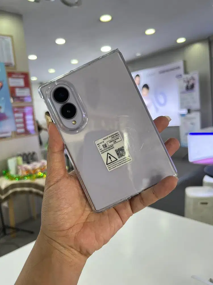 SAMSUNG ZFOLD 8 512Gb BISA TUKAR TAMBAH HP LAMA