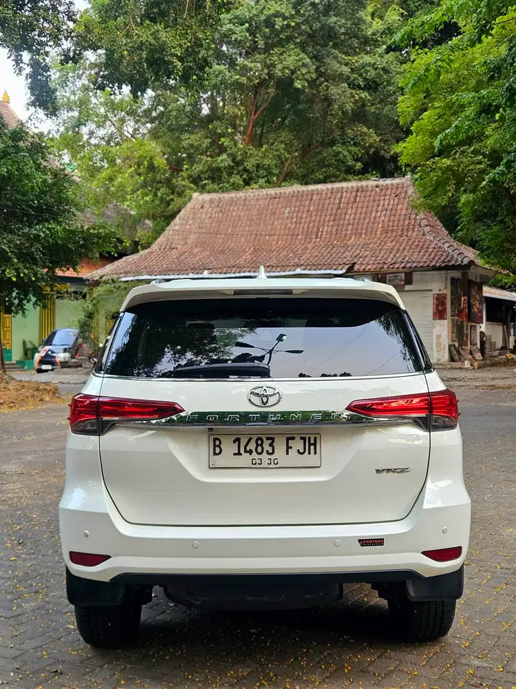 Fortuner vrz 2020 at low km 43rb
