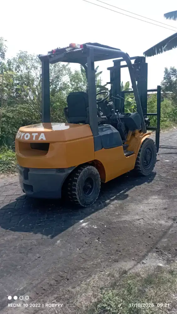 Forklift Toyota 3 ton