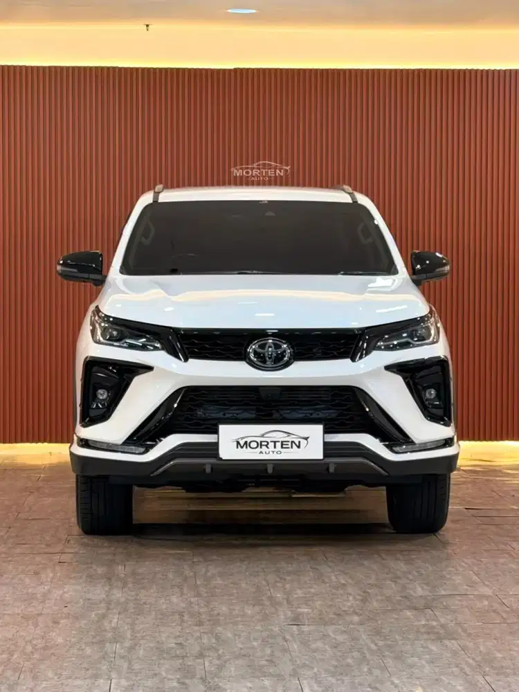 (KM 9rb) Toyota Fortuner Legender Tss GR 2.8 At 2025