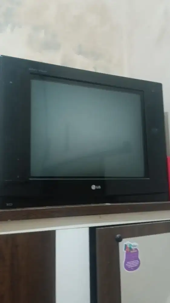 Tv tabung LG 24 inc
