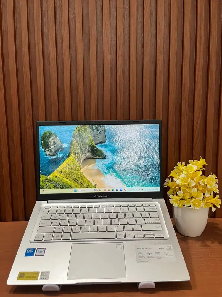ASUS VIVOBOOK A1404V	INTEL CORE I5 120U RAM 16 GB SSD 512 GB INTERL GR