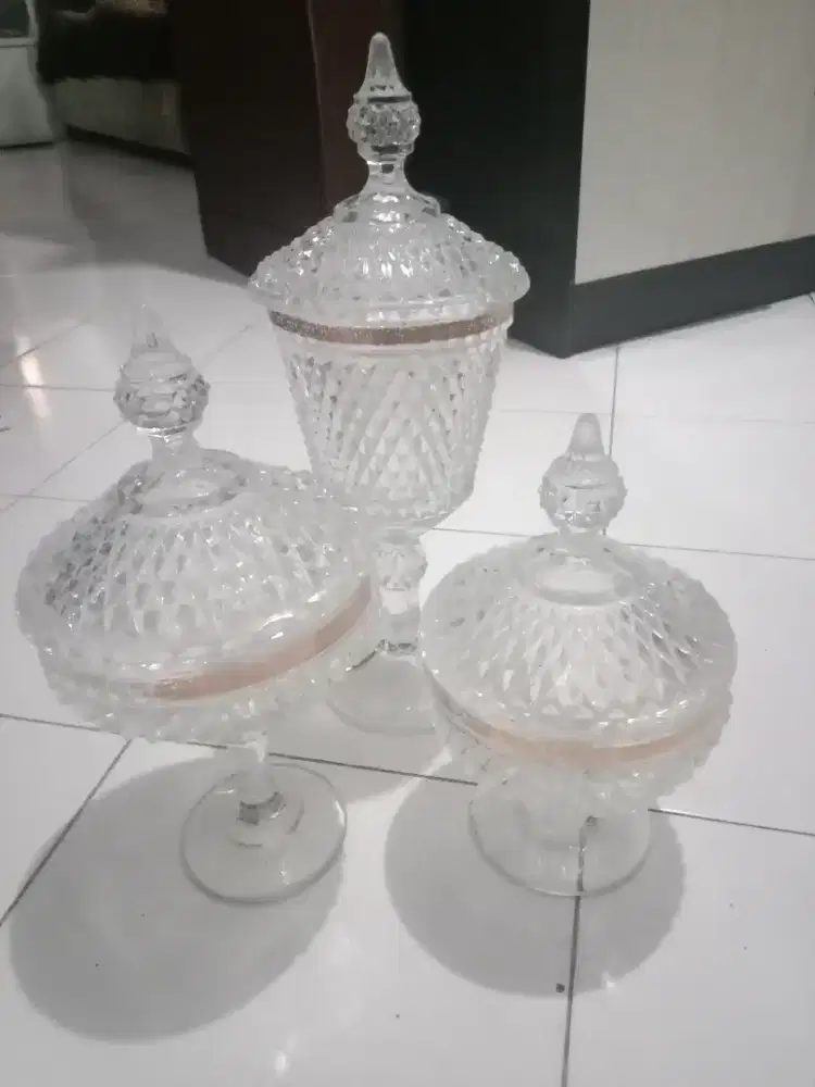 tempat kue & jajan