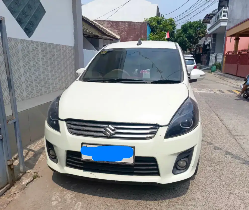 Suzuki Ertiga Tahun 2013