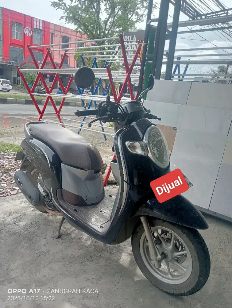 Dijual Scoppy 2018 akhir pajak hidup plat panjang BPKB STNK lengkap
