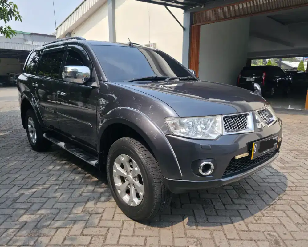 Dijual M. Pajero Sport Dakar AT 2011