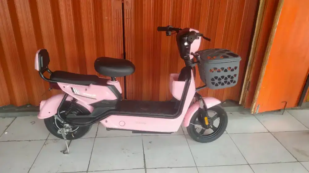 Di jual sepeda listrik normal lengkap siap pake