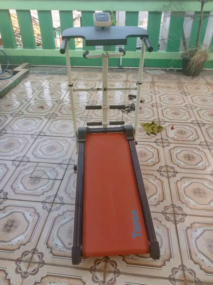 Tretmil manual mt 28 bekas