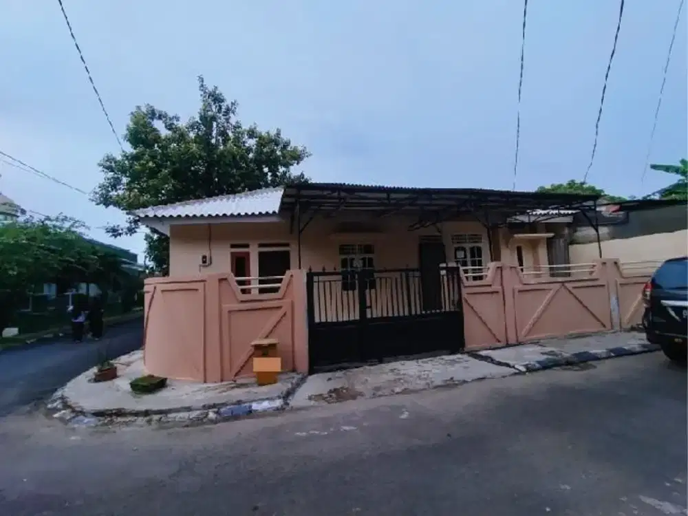 Dijual Rumah Siap Huni Cocok Untuk Keluarga Besar Sudah SHM di Citra Raya Tangerang