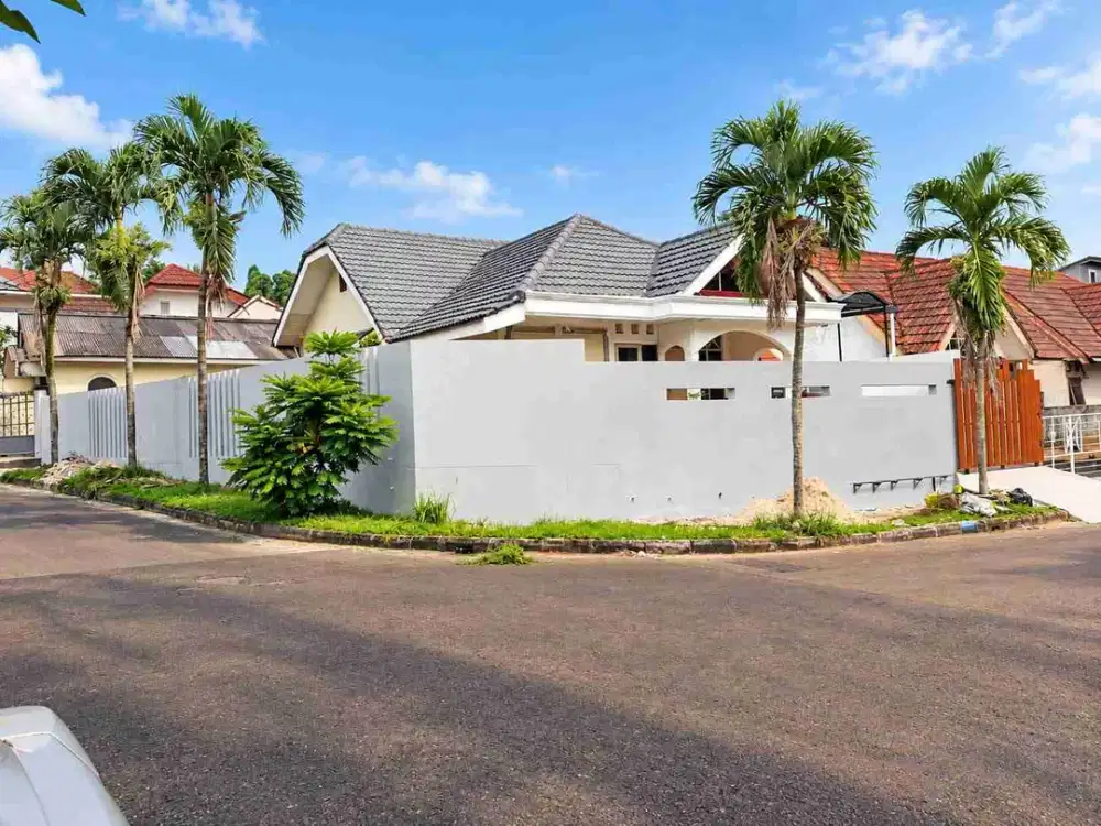 Disewakan Rumah Hook Luas Siap Huni Semi Furnish di Griyaloka Bsd City