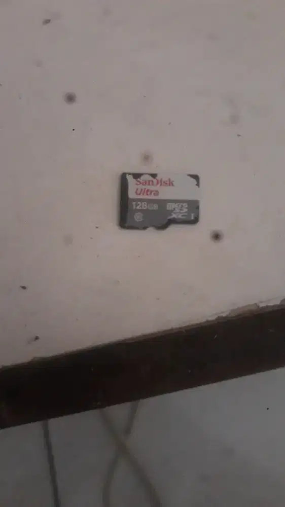 Sandisk ultra 128GB (Memory card)