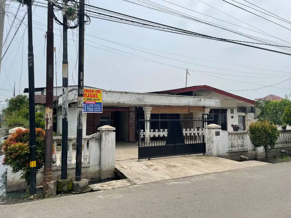 Dijual Rumah Luas dan Murah Medan - 4 KT & 2 KM