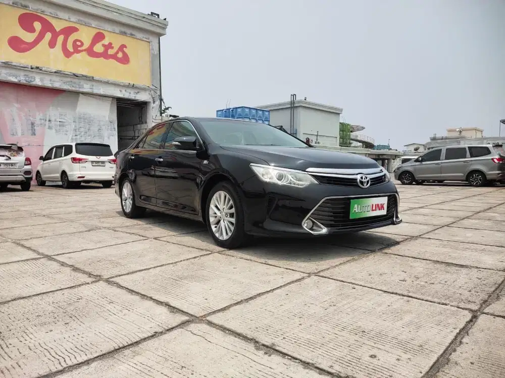 Camry 2.5V AT 2016