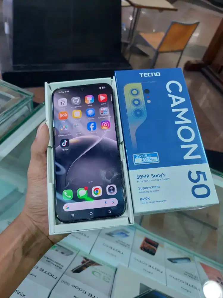 Tecno camon 50 resmi