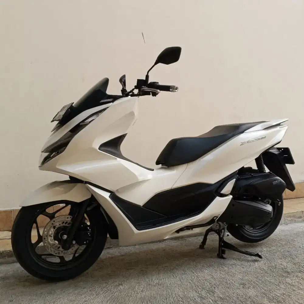 HONDA PCX 160 CBS TAHUN 2023 CASH ONLY PAJAK OFF 03/04/2024
