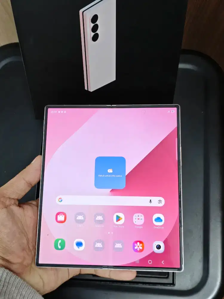 Samsung z fold 6 12/256 pink nominus