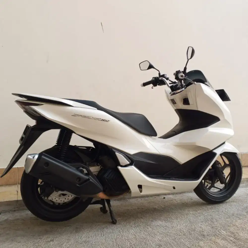 HONDA PCX 160 CBS TAHUN 2023 CASH ONLY PAJAK OFF 03/04/2024