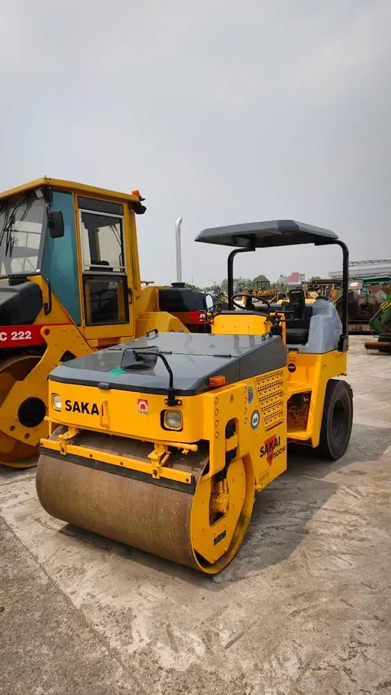 Combination Roller Sakai TW500-1. Kap 4-5 ton. Ex Japan !