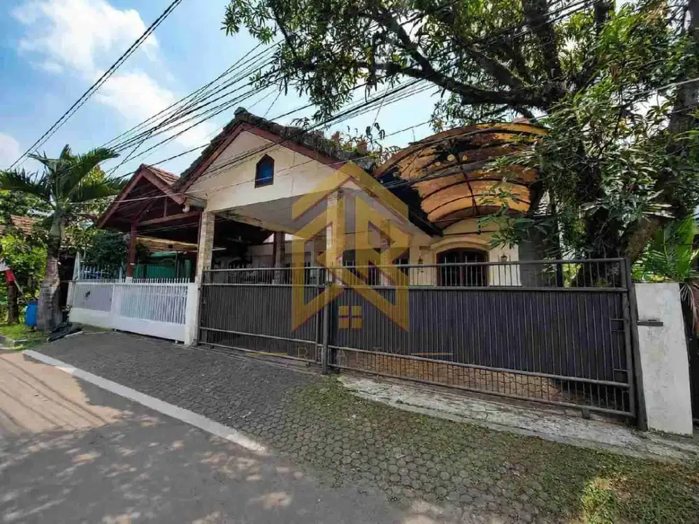Rumah terawat  Harga menarik Di Komplek Tanjung sari Asri Antapani Bandung timur