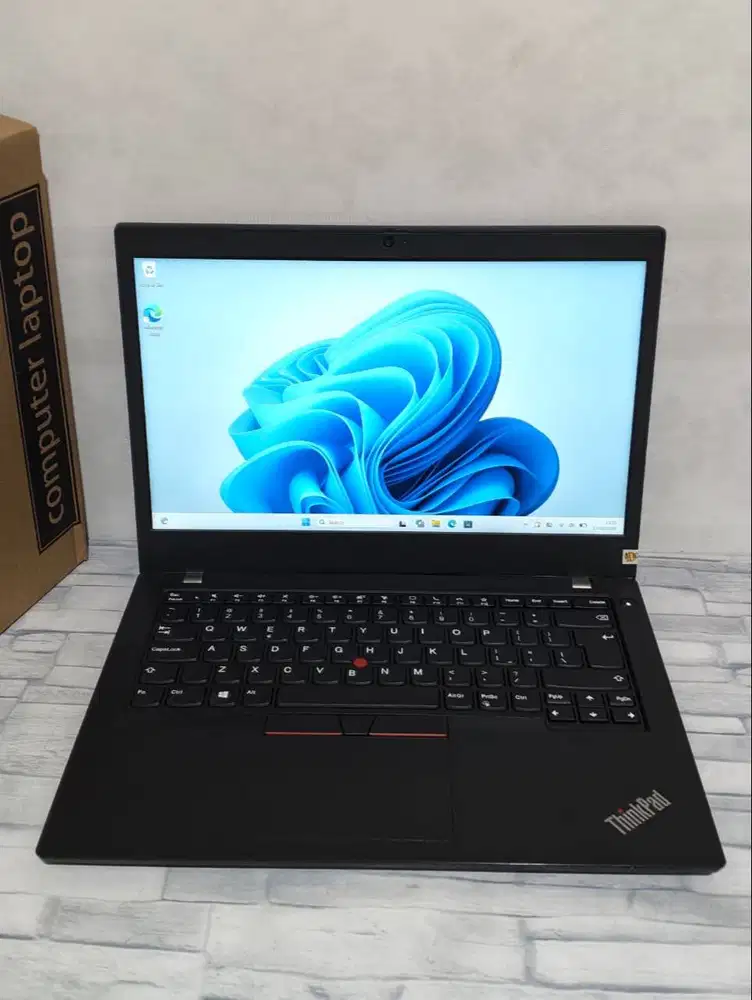 Lenovo Thinkpad L14 Ryzen 5 Pro 4650U Ram 16 Gb SSD 256Gb Layar 14 FHD