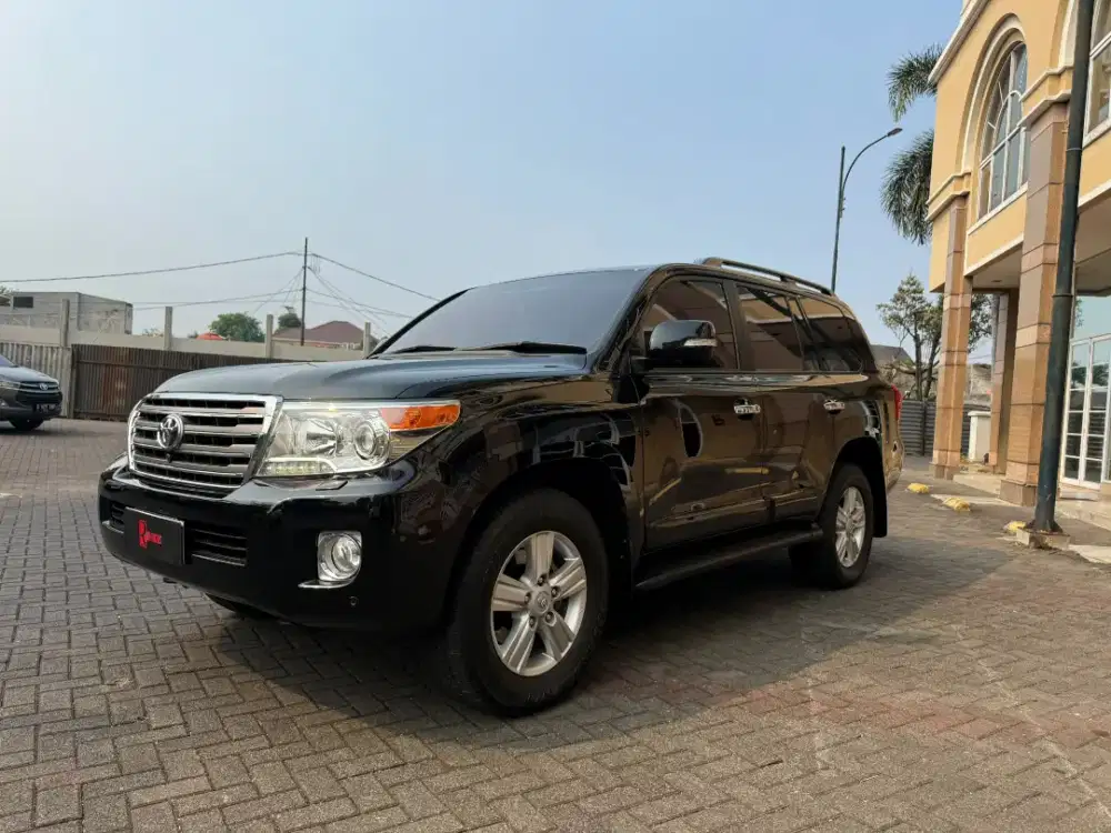TOYOTA LAND CRUISER VX200 ATPM THN 2012