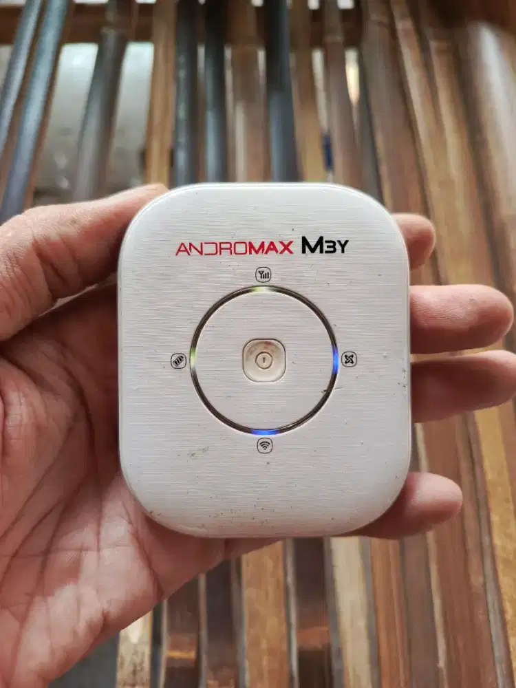 Modem Mifi Wifi Smartfren Andromax M3Y 4G LTE
