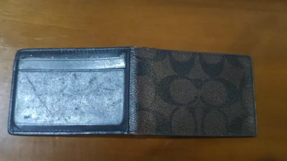 Coach Men's Compact Billfold Wallet in Signature Canvas CM166